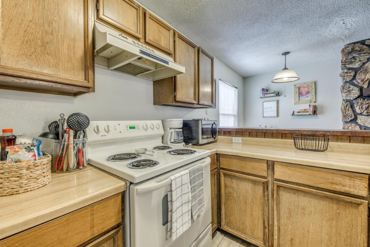 Ruidoso Home With Balcony About 16 Mi To Ski Apache! 외부 사진